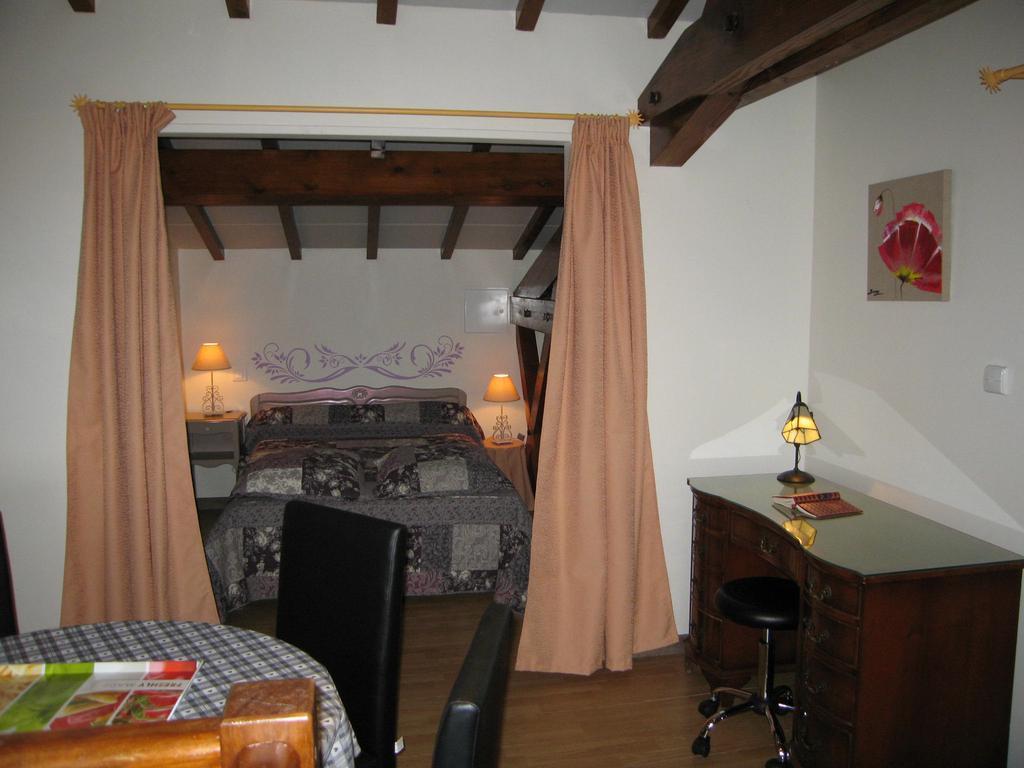 Appartement Côté plage à Aubeterre-sur-Dronne Extérieur photo